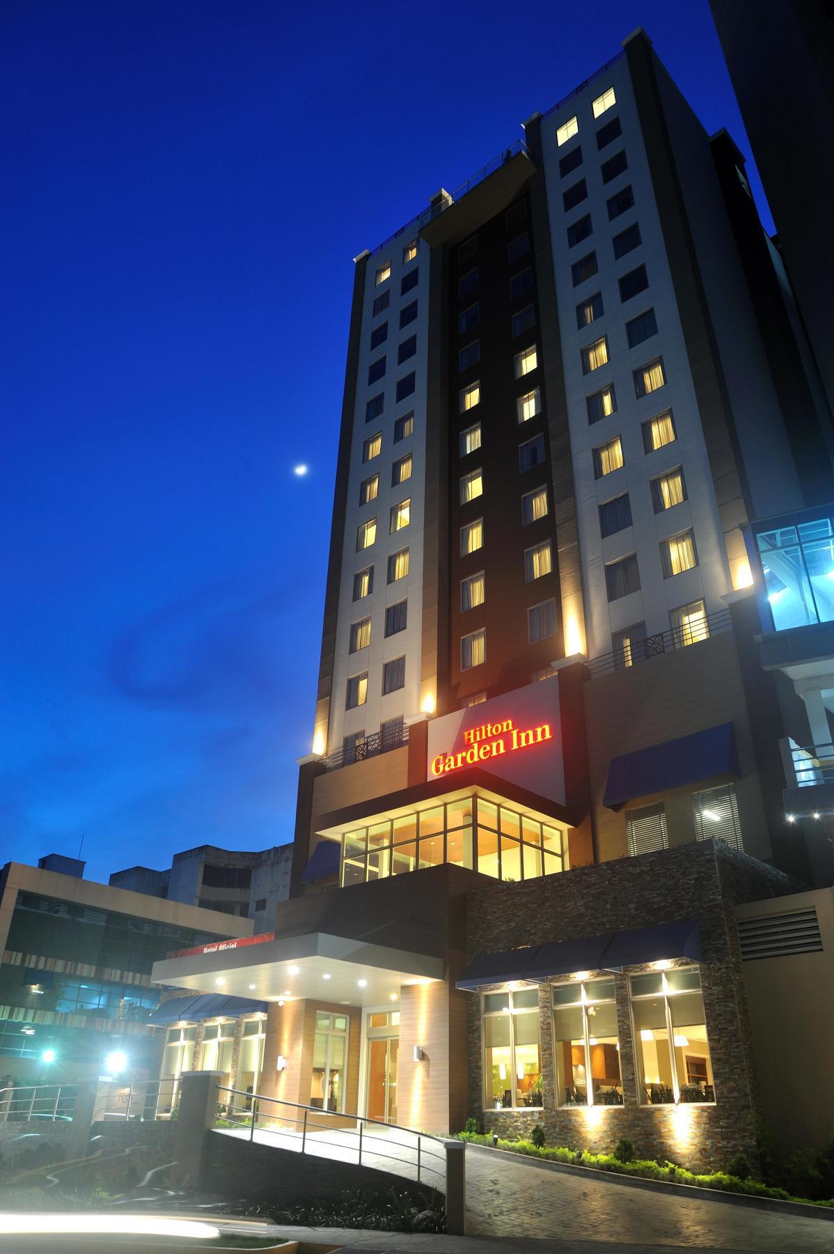 Hilton Garden Inn Panama City Downtown, Panama Exteriér fotografie